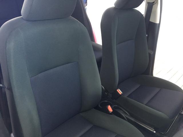 アクア Ｓ　セーフティセンス　ＢＴオーディオ　ワンセグ　ＤＶＤ再生　社外ナビ　スマートキー　プッシュスタート　ワイパーヒーター　オートライト　スペアタイヤ　電格ミラー　シートリフター　タイミングチェーン（12枚目）