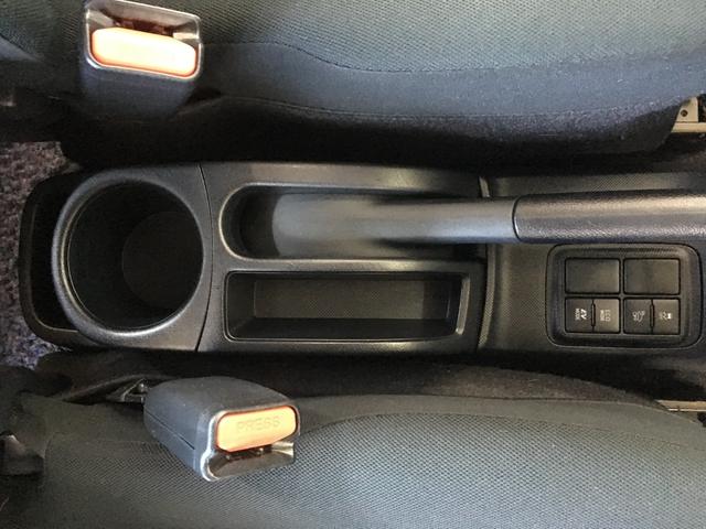 アクア Ｓ　セーフティセンス　ＢＴオーディオ　ワンセグ　ＤＶＤ再生　社外ナビ　スマートキー　プッシュスタート　ワイパーヒーター　オートライト　スペアタイヤ　電格ミラー　シートリフター　タイミングチェーン（49枚目）