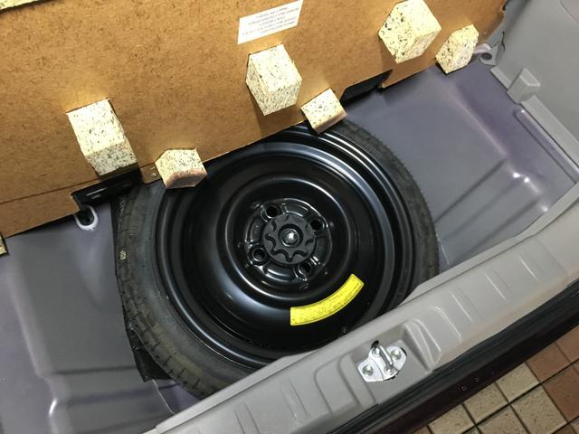 ピクシススペース Ｘ　ＢＴオーディオ　ワンセグ　ＳＤ再生　純正ナビ　ＥＴＣ　スマートキー　スペアキー　エコアイドル　ベンチシート　アームレスト　スペアタイヤ　電格ミラー　バニティミラー　シートリフター　アラーム　関東仕入れ（55枚目）