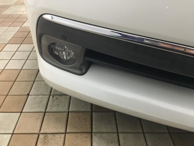 クラウンハイブリッド ロイヤルサルーン　バックカメラ　シートヒーター　純正ＨＤＤナビ　フルセグ　ＤＶＤ再生　ＢＴオーディオ　ＵＳＢポート　ＨＩＤヘッド　ＬＥＤフォグ　ビルトインＥＴＣ　スマートキー　ステアスイッチ　パワーシート　ソナー（28枚目）