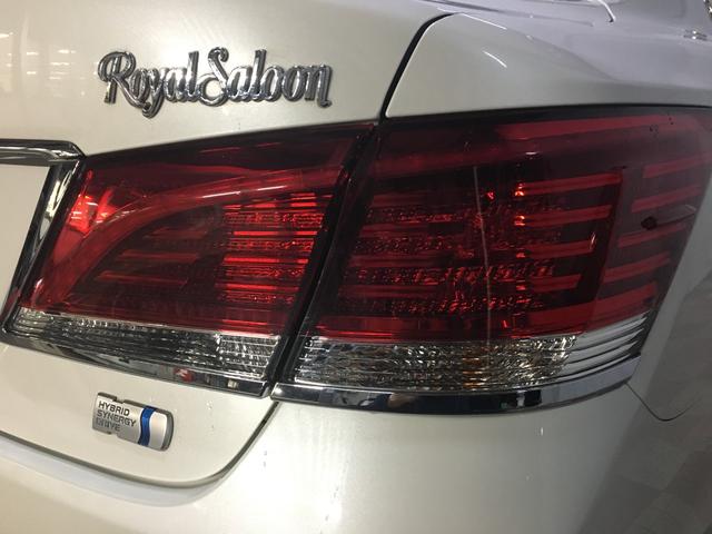 クラウンハイブリッド ロイヤルサルーン　バックカメラ　シートヒーター　純正ＨＤＤナビ　フルセグ　ＤＶＤ再生　ＢＴオーディオ　ＵＳＢポート　ＨＩＤヘッド　ＬＥＤフォグ　ビルトインＥＴＣ　スマートキー　ステアスイッチ　パワーシート　ソナー（33枚目）