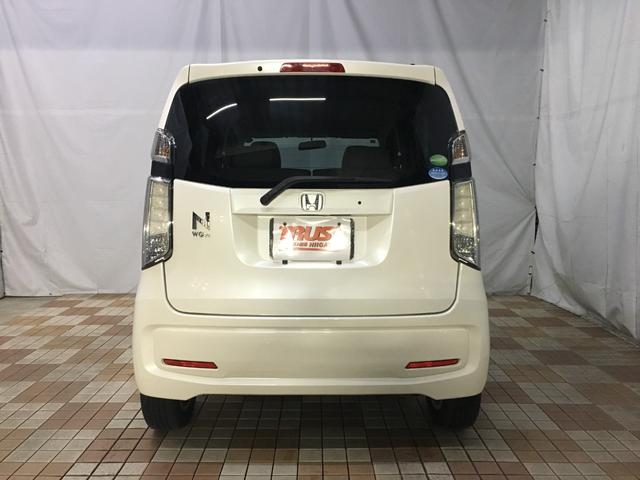 Ｎ－ＷＧＮ Ｇ　ＣＤＭＤコンポ　電格ミラー　スマートキー　プッシュスタート　エコアイドル　ベンチシート　アームレスト　バニティミラー　社外アルミ　ライトレベライザー　横滑り防止（6枚目）