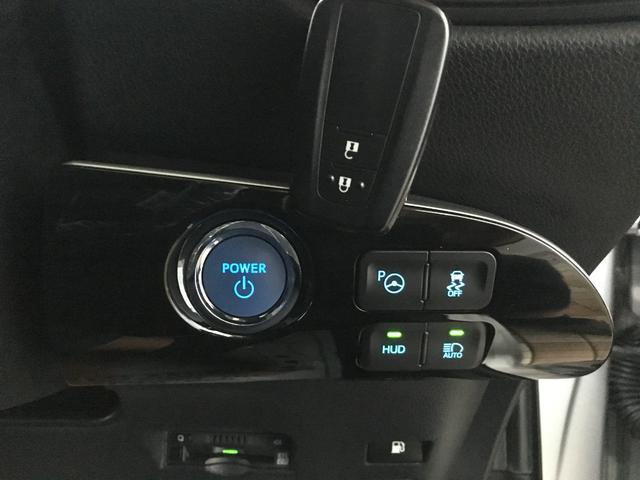 プリウス Ｓセーフティプラス　関東仕入れ　ワンオーナー　ＴＳＳ　バックカメラ　９インチナビ　フルセグ　ＤＶＤ再生　ＢＴオーディオ　ＨＵＤ　パーキングアシスト　ソナー　ビルトＥＴＣ２．０　純正ドラレコ　ＬＥＤヘッド　クルコン（18枚目）