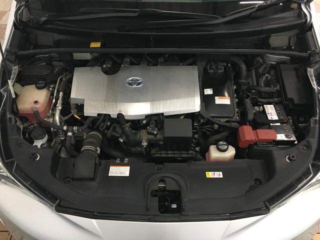 プリウス Ｓセーフティプラス　関東仕入れ　ワンオーナー　ＴＳＳ　バックカメラ　９インチナビ　フルセグ　ＤＶＤ再生　ＢＴオーディオ　ＨＵＤ　パーキングアシスト　ソナー　ビルトＥＴＣ２．０　純正ドラレコ　ＬＥＤヘッド　クルコン（20枚目）