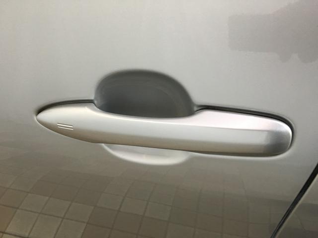 プリウス Ｓセーフティプラス　関東仕入れ　ワンオーナー　ＴＳＳ　バックカメラ　９インチナビ　フルセグ　ＤＶＤ再生　ＢＴオーディオ　ＨＵＤ　パーキングアシスト　ソナー　ビルトＥＴＣ２．０　純正ドラレコ　ＬＥＤヘッド　クルコン（24枚目）