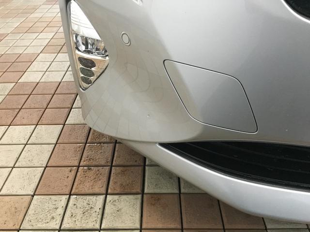 プリウス Ｓセーフティプラス　関東仕入れ　ワンオーナー　ＴＳＳ　バックカメラ　９インチナビ　フルセグ　ＤＶＤ再生　ＢＴオーディオ　ＨＵＤ　パーキングアシスト　ソナー　ビルトＥＴＣ２．０　純正ドラレコ　ＬＥＤヘッド　クルコン（28枚目）