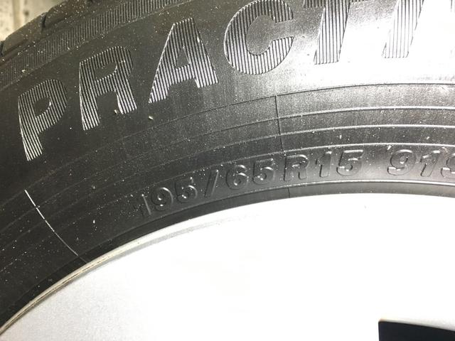 プリウス Ｓセーフティプラス　関東仕入れ　ワンオーナー　ＴＳＳ　バックカメラ　９インチナビ　フルセグ　ＤＶＤ再生　ＢＴオーディオ　ＨＵＤ　パーキングアシスト　ソナー　ビルトＥＴＣ２．０　純正ドラレコ　ＬＥＤヘッド　クルコン（43枚目）