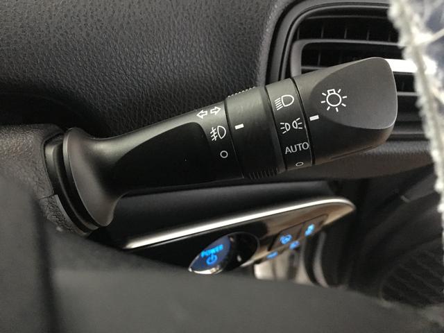 プリウス Ｓセーフティプラス　関東仕入れ　ワンオーナー　ＴＳＳ　バックカメラ　９インチナビ　フルセグ　ＤＶＤ再生　ＢＴオーディオ　ＨＵＤ　パーキングアシスト　ソナー　ビルトＥＴＣ２．０　純正ドラレコ　ＬＥＤヘッド　クルコン（55枚目）