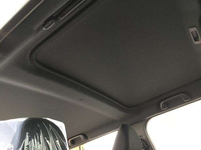 タフト X 届出済未使用車 アップグレードパック ガラスルーフ リバース電動リヤワイパー スマートアシスト LEDヘッドライト スマートキー2個 プッシュスタート シートリフター 電動パーキング(20枚目)