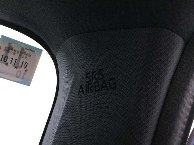 タフト Ｘ　届出済未使用車　アップグレードパック　スマートアシスト　ガラスルーフ　ＬＥＤヘッドライト　リバース連動リヤワイパー　スマートキー２個　プッシュスタート　シートリフター　電動パーキング（24枚目）