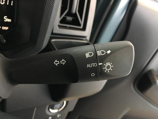 タフト Ｘ　届出済未使用車　アップグレードパック　スマートアシスト　ガラスルーフ　ＬＥＤヘッドライト　リバース連動リヤワイパー　スマートキー２個　プッシュスタート　シートリフター　電動パーキング（27枚目）