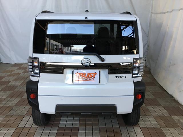 タフト G ダーククロムベンチャー 届出済未使用車 アップグレードパック シートヒーター LEDヘッド LEDフォグ ガラスルーフ ルーフレール 純正15インチアルミホイール スマートキー2個 アームレスト スマートアシスト クルコン(5枚目)