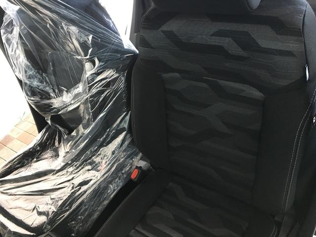 タフト G ダーククロムベンチャー 届出済未使用車 アップグレードパック シートヒーター LEDヘッド LEDフォグ ガラスルーフ ルーフレール 純正15インチアルミホイール スマートキー2個 アームレスト スマートアシスト クルコン(8枚目)