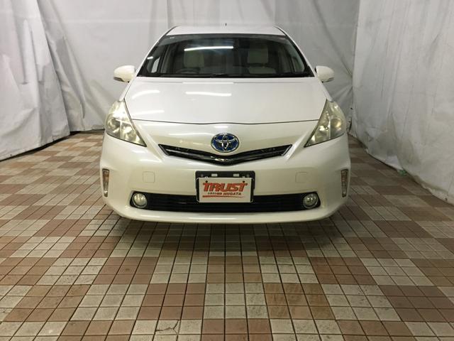 TOYOTA PRIUS ALPHA S