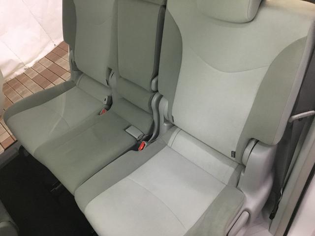 TOYOTA PRIUS ALPHA S