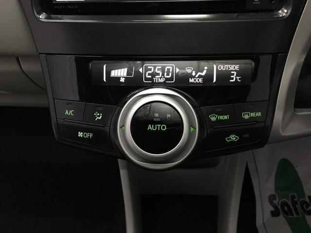 TOYOTA PRIUS ALPHA S