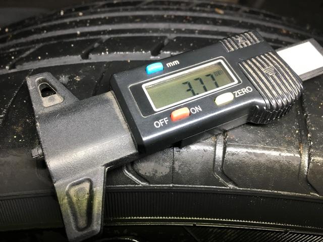 TOYOTA PRIUS ALPHA S