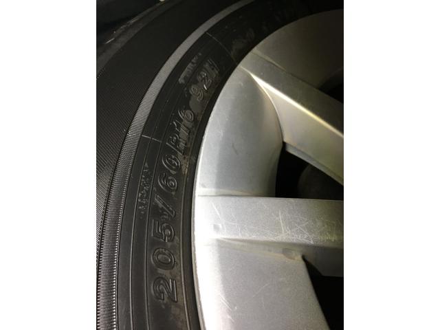 TOYOTA PRIUS ALPHA S