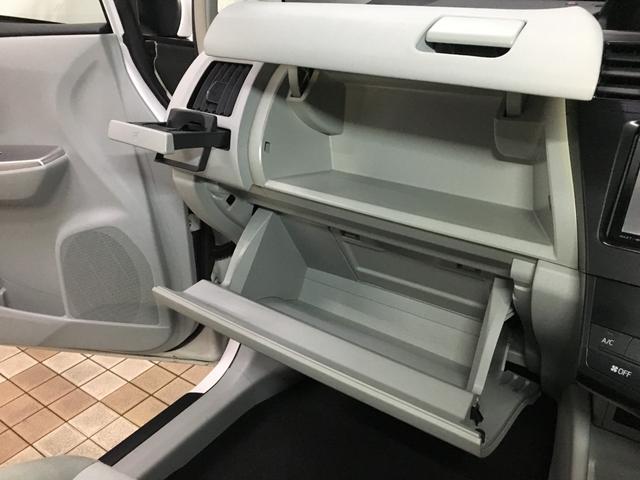 TOYOTA PRIUS ALPHA S