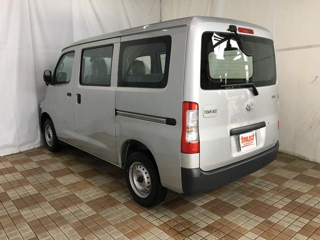 TOYOTA TOWNACE VAN DX