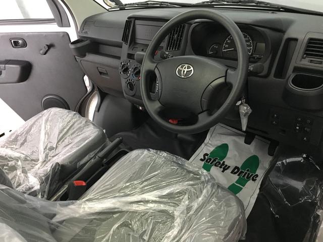 TOYOTA TOWNACE VAN DX