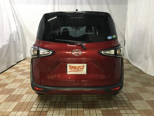 TOYOTA SIENTA FUNBASE G