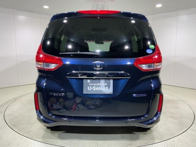 フリードハイブリッド ハイブリッド・Ｇホンダセンシング　いまコレ＋新品マット付ＭナビＲカメラＥＴＣＬＥＤ　軽減ブレーキ　キーフリーシステム　記録簿　ＤＶＤ再生可能　ＥＣＯＮ　後カメラ　Ａクルーズ　地デジフルセグＴＶ　ＬＥＤヘッドランプ　シートＨ　横滑防止（18枚目）