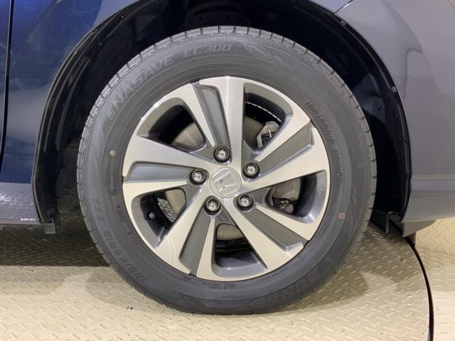 フリードハイブリッド ハイブリッド・Ｇホンダセンシング　いまコレ＋新品マット付ＭナビＲカメラＥＴＣＬＥＤ　軽減ブレーキ　キーフリーシステム　記録簿　ＤＶＤ再生可能　ＥＣＯＮ　後カメラ　Ａクルーズ　地デジフルセグＴＶ　ＬＥＤヘッドランプ　シートＨ　横滑防止（46枚目）