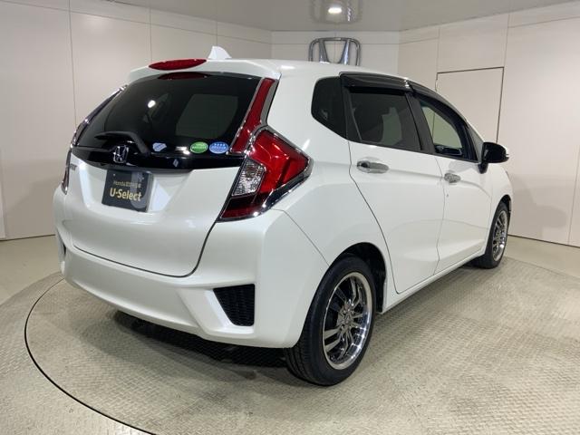 フィット １３Ｇ・Ｆパッケージ　いまコレ＋新品マット付ＭナビＲカメラＥＴＣ　イモビ　スマ－トキ－　記録簿有り　ＶＳＡ　ＥＴＣ付き　助手席エアバッグ　オートエアコン　エアバック　ＰＳ　キ－フリ－　１セグ　ＰＷ　ＡＢＳ　ＴＶナビ（14枚目）