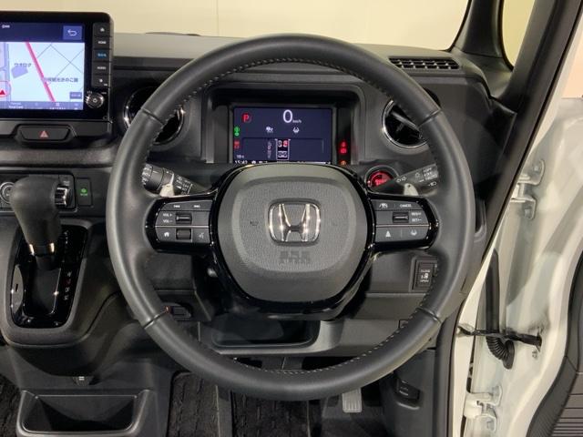 N-BOXカスタム ターボコーディネートスタイル 当社デモカーアップHondaSENSINGモノトーン 両側電動ドア 禁煙車 Rカメラ クルコン スマートキ- パワーステアリング ETC VSA セキュリティ エアコン LEDライト パワーウィンドウ(22枚目)