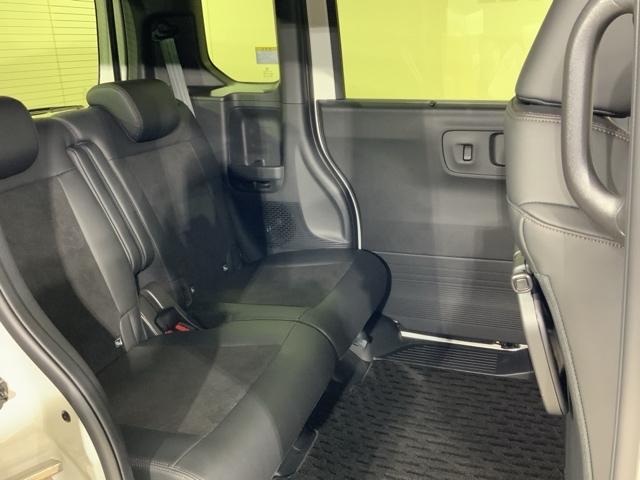 N-BOXカスタム ターボコーディネートスタイル 当社デモカーアップHondaSENSINGモノトーン 両側電動ドア 禁煙車 Rカメラ クルコン スマートキ- パワーステアリング ETC VSA セキュリティ エアコン LEDライト パワーウィンドウ(26枚目)