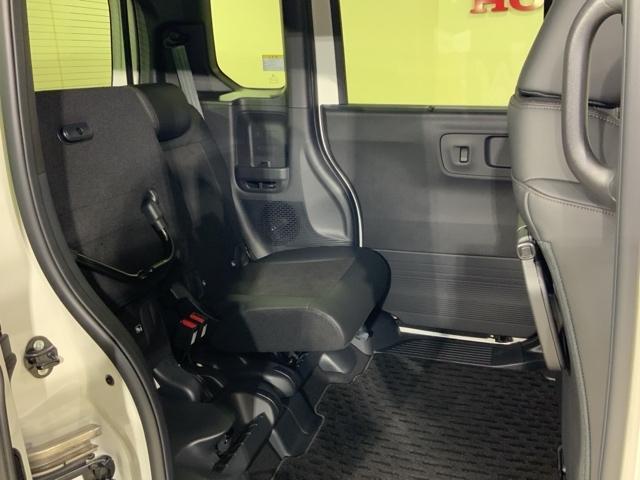 N-BOXカスタム ターボコーディネートスタイル 当社デモカーアップHondaSENSINGモノトーン 両側電動ドア 禁煙車 Rカメラ クルコン スマートキ- パワーステアリング ETC VSA セキュリティ エアコン LEDライト パワーウィンドウ(27枚目)