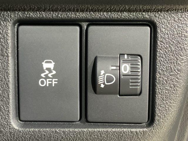 N-BOXカスタム ターボコーディネートスタイル 当社デモカーアップHondaSENSINGモノトーン 両側電動ドア 禁煙車 Rカメラ クルコン スマートキ- パワーステアリング ETC VSA セキュリティ エアコン LEDライト パワーウィンドウ(36枚目)