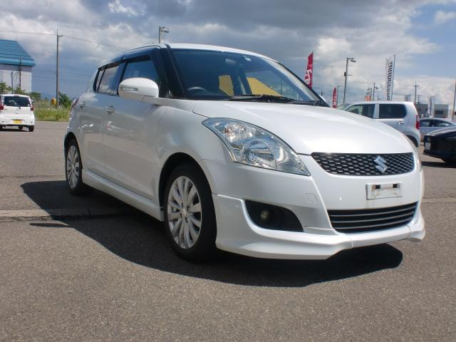 RS 夏タイヤ4本新品交換 メモリーナビ フルセグ(3枚目)