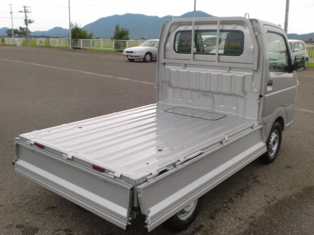KCエアコン・パワステ 4WD 届出済未使用車(11枚目)
