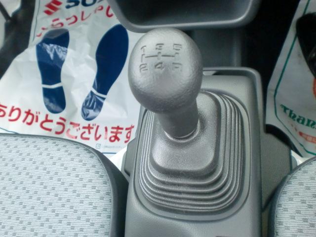 KCエアコン・パワステ 4WD 5速 届出済未使用車(2枚目)
