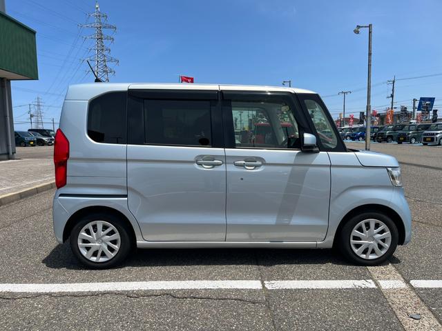 Ｎ－ＢＯＸ Ｇホンダセンシング　アダプティブクルーズコントロール　ナビ装着スペシャルパッケージ　社外ナビ　ワンセグＴＶ　バックカメラ　ＥＴＣ　ＬＥＤヘッドライト　プッシュスタート　スマートキー　両側スライドドア（13枚目）