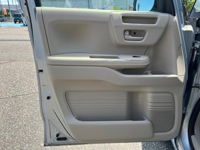 Ｎ－ＢＯＸ Ｇホンダセンシング　アダプティブクルーズコントロール　ナビ装着スペシャルパッケージ　社外ナビ　ワンセグＴＶ　バックカメラ　ＥＴＣ　ＬＥＤヘッドライト　プッシュスタート　スマートキー　両側スライドドア（42枚目）