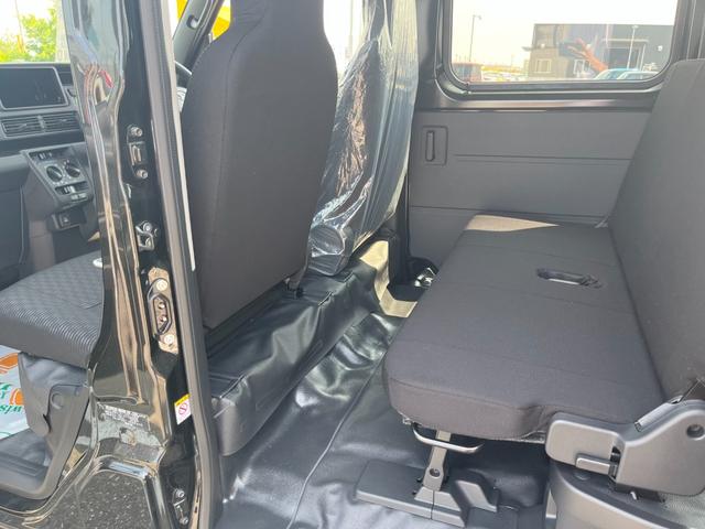ハイゼットカーゴ ＤＸ　４ＷＤ　届出済未使用車　ＣＶＴ　スマートアシスト（33枚目）