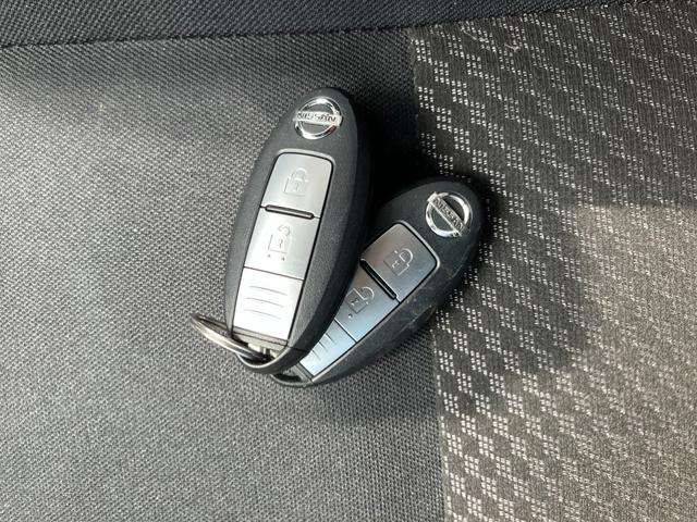 ノート ｅ－パワー　Ｂ　エマブレ　冬タイヤ新品アルミセット（31枚目）