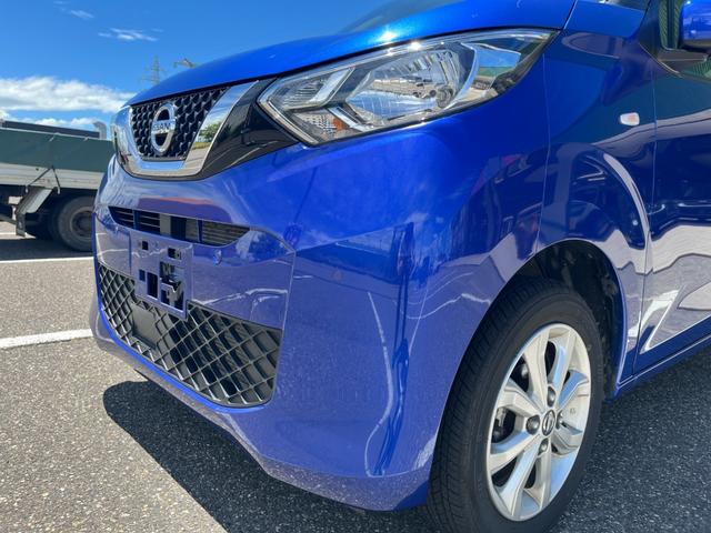 デイズ Ｘ　４ＷＤ　エマージェンシーブレーキ　純正アルミ　シートヒーター　インテリキー（19枚目）