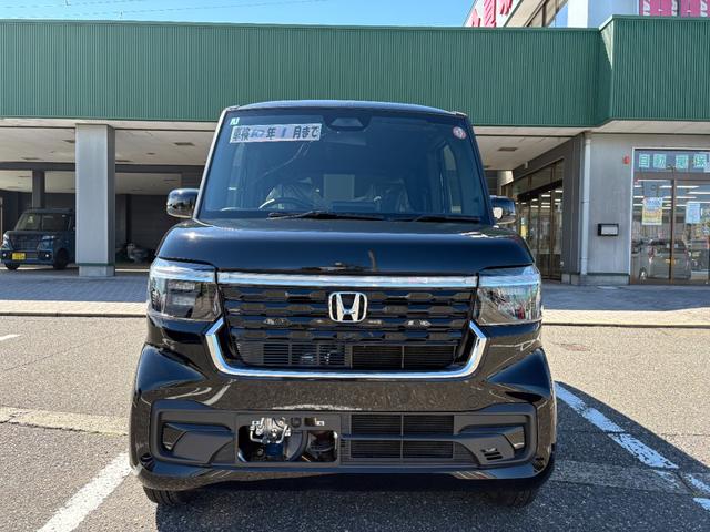 Ｎ－ＢＯＸカスタム ベースグレード　４ＷＤ　届出済未使用車　ホンダセンシング　アダプティブクルーズコントロール　ナビ装着スペシャルパッケージ　左側パワースライドドア　ＬＥＤヘッドライト　オートハイビーム　両席シートヒーター　スマートキー（6枚目）
