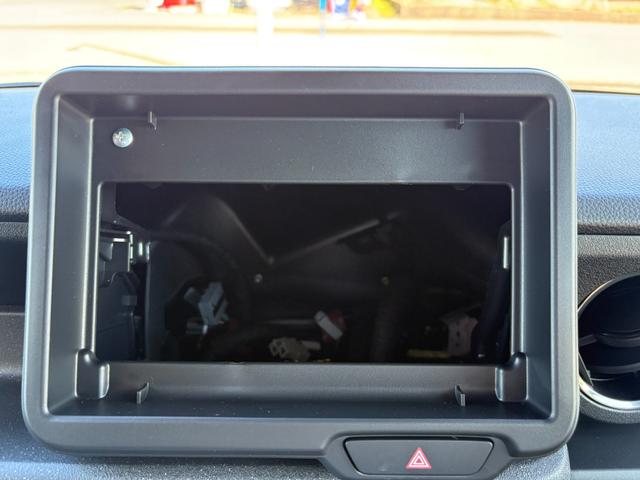 Ｎ－ＢＯＸカスタム ベースグレード　４ＷＤ　届出済未使用車　ホンダセンシング　アダプティブクルーズコントロール　ナビ装着スペシャルパッケージ　左側パワースライドドア　ＬＥＤヘッドライト　オートハイビーム　両席シートヒーター　スマートキー（9枚目）
