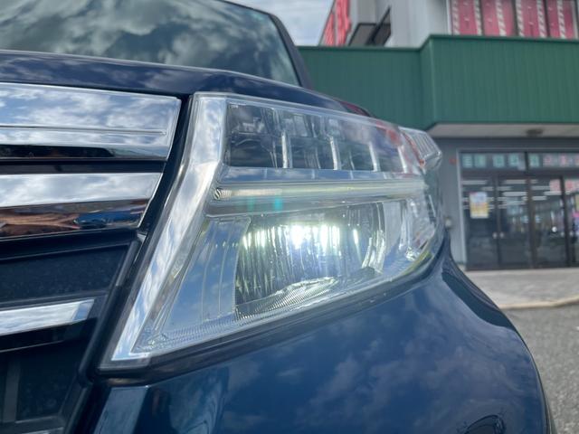 トール カスタムＧ　ターボ　ＳＡＩＩＩ　アルパインナビ　フルセグＴＶ　バックカメラ　ＥＴＣ　クルーズコントロール　両側パワースライドドア　　ＬＥＤヘッドライト　フォグランプ　純正アルミホイール（18枚目）