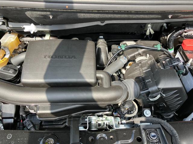 Ｎ－ＢＯＸ ベースグレード　４ＷＤ　届出済未使用車　ナビ装着スペシャルパッケージ　アダプティブクルーズコントロール　左側パワースライドドア　ＬＥＤヘッドライト　オートハイビーム　プッシュスタート　スマートキー　シートヒーター（2枚目）