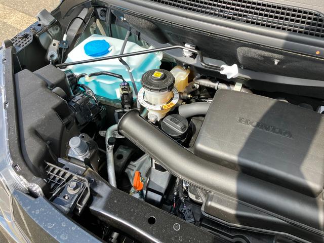 Ｎ－ＢＯＸ ベースグレード　４ＷＤ　届出済未使用車　ナビ装着スペシャルパッケージ　アダプティブクルーズコントロール　左側パワースライドドア　ＬＥＤヘッドライト　オートハイビーム　プッシュスタート　スマートキー　シートヒーター（3枚目）