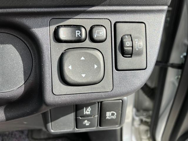 アクア Ｌ　夏タイヤ４本新品交換　トヨタセーフティセンス　キーレス　横滑り防止　フロントドラレコ　社外ナビ　ＢＴ　バックカメラ　コーナーセンサー　オートハイビーム（31枚目）