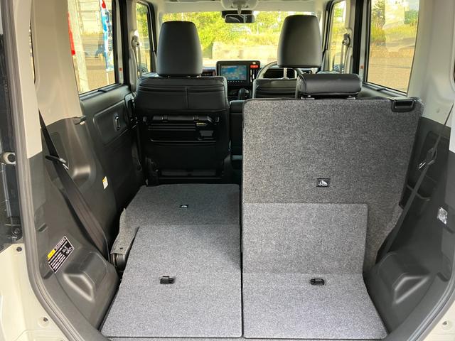 スペーシアカスタム ハイブリッドＸＳ　４ＷＤ　試乗車ＵＰ　全方位モニター付メモリーナビ　フルセグＴＶ　スズキセーフティーサポート　アダプティブクルーズコントロール　両側パワスラ　ＬＥＤライト　フォグ　シートヒーター　リヤシートオットマン（45枚目）
