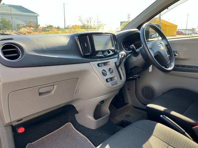 ミライース Ｘ　リミテッドＳＡ　スマートアシスト　社外ナビ　フルセグＴＶ　アイドリングストップ　キーレス　純正アルミホイール　プライバシーガラス（52枚目）