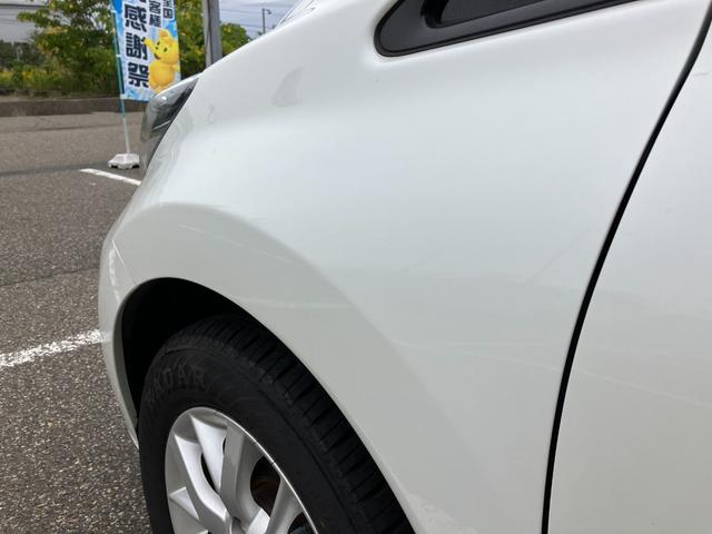 ノート ｅ－パワー　Ｘ　レンタＵＰ　エマージェンシーブレーキ　社外ナビ　ＴＶ　バックカメラ　ＥＴＣ　オートライト　オートハイビーム　プッシュスタート　スマートキー　純正アルミホイール（33枚目）